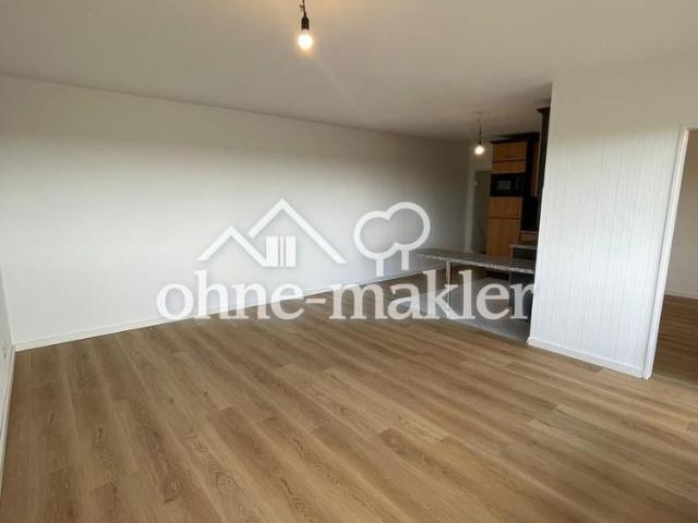 2 Zimmer Wohnung mit EBK und Balkon