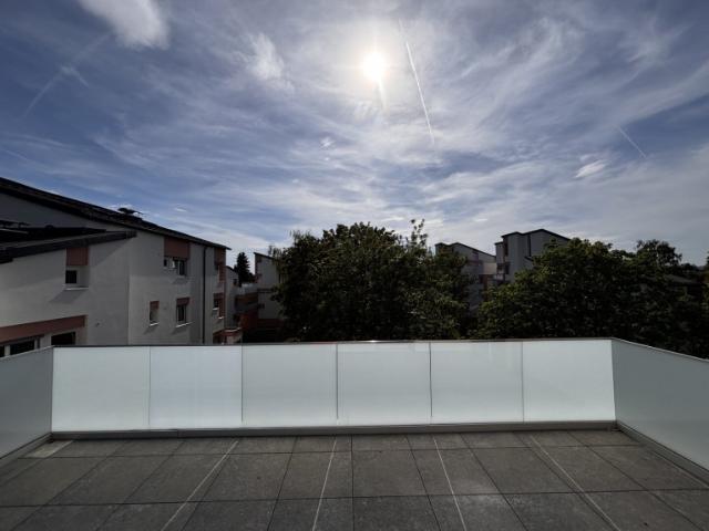 2 Zimmer Wohnung mit Einbauküche ideal für junge Pärchen oder Singles