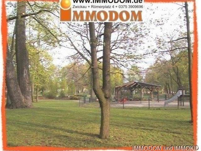 2 Zimmer Wohnung mit Einbauküche in ruhiger Grünlage der Zwickauer Nordvorstadt zu vermieten!