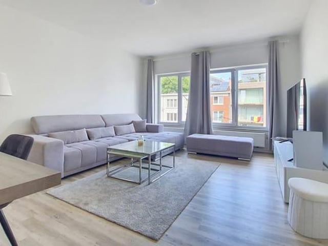 2 Zimmer Wohnung mit einem Schlafzimmer und Arbeitszimmer/Garage in Berlin