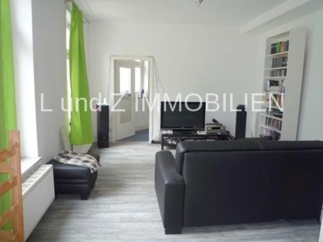 2 Zimmer Wohnung mit einer Einbauküche