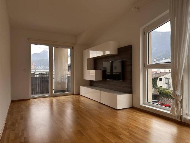 2 Zimmer Wohnung mit einladend heller Wohnatmosphäre im Stadtzentrum von Schwaz
