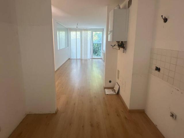 2 Zimmer Wohnung mit Garten in Bahnhofsnähe