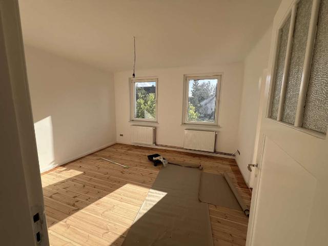 2 Zimmer Wohnung mit Gartenanteil in Dallgow Döberitz
