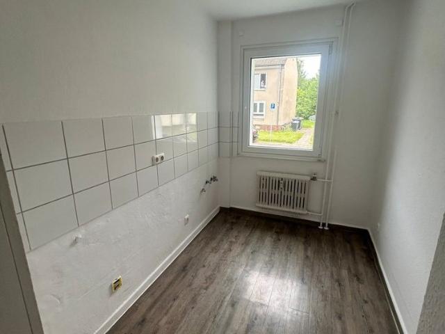 2 Zimmer Wohnung mit großem Balkon