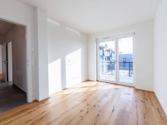 2 Zimmer Wohnung mit großem Balkon und Parkplatz in Graz – St. Peter