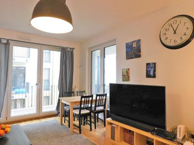 2 Zimmer Wohnung mit großem Balkon in Frankfurt Gallus!
