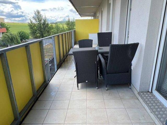 2 Zimmer Wohnung mit großem Balkon in Ruhelage