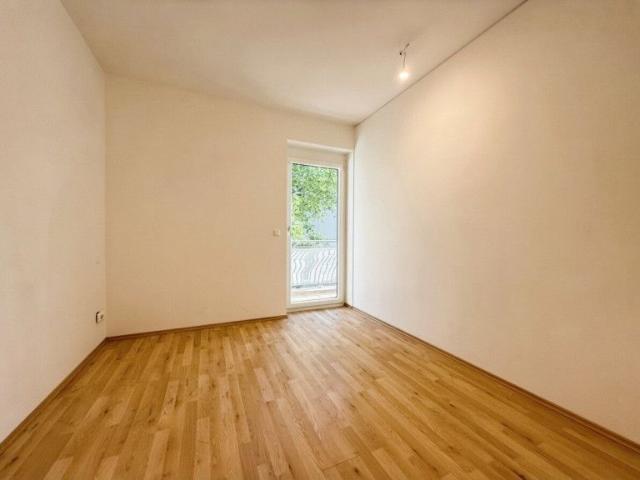 2 Zimmer Wohnung mit großzügigem Balkon & Blick ins Grüne