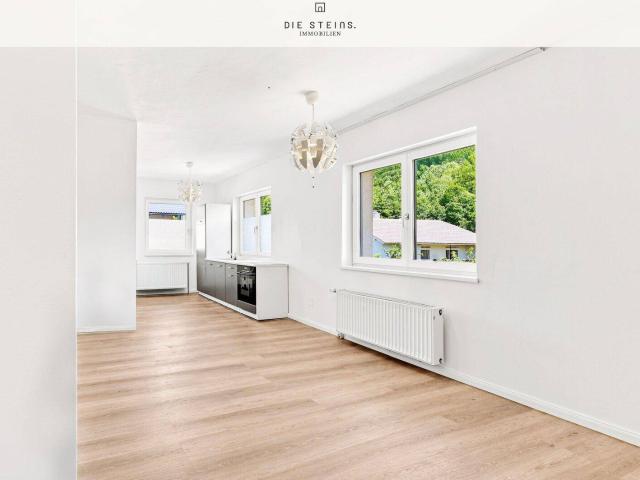 2 Zimmer Wohnung mit Grünblick Modernisiert, sofort bezugsbereit