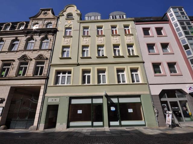 2 Zimmer Wohnung mit Laminat und Aufzug