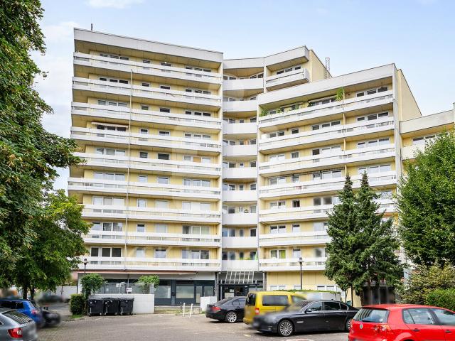 2 Zimmer Wohnung mit Loggia in Bergisch Gladbach!
