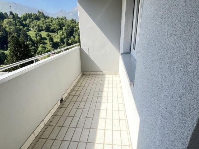 2 zimmer wohnung mit loggia, lift und parkplatz