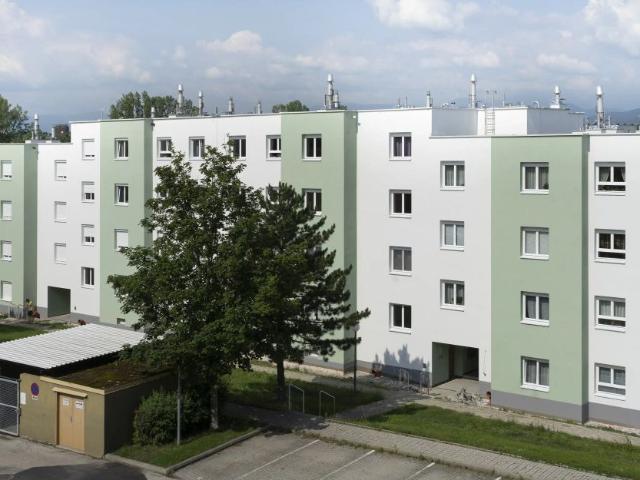 2 Zimmer Wohnung mit Loggia, Top 520