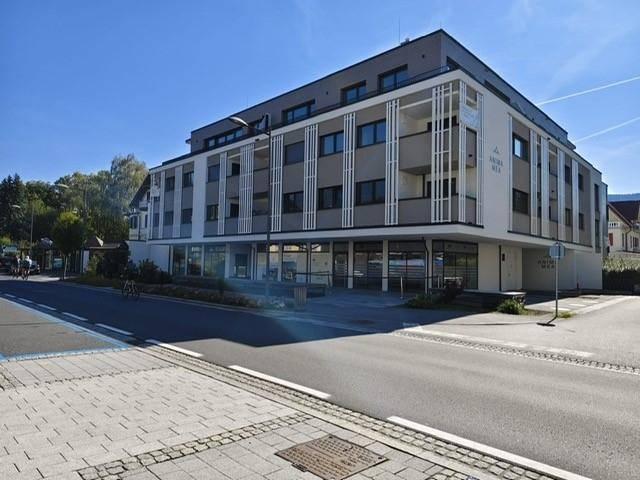2 Zimmer Wohnung mit Loggia und Zugang zum Seegrundstück