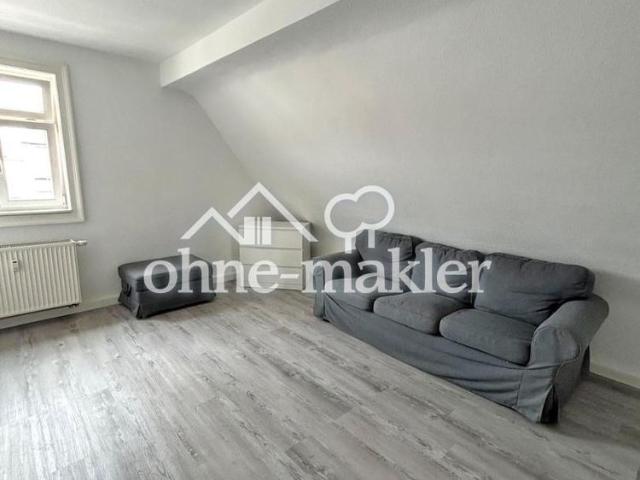 2 Zimmer Wohnung mit neuwertiger EBK + saniertem Tageslichtbad zentral in Ubstadt