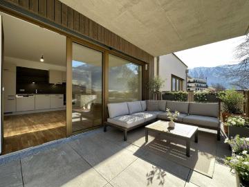 2 Zimmer Wohnung mit Sonnenbalkon und Bergblick