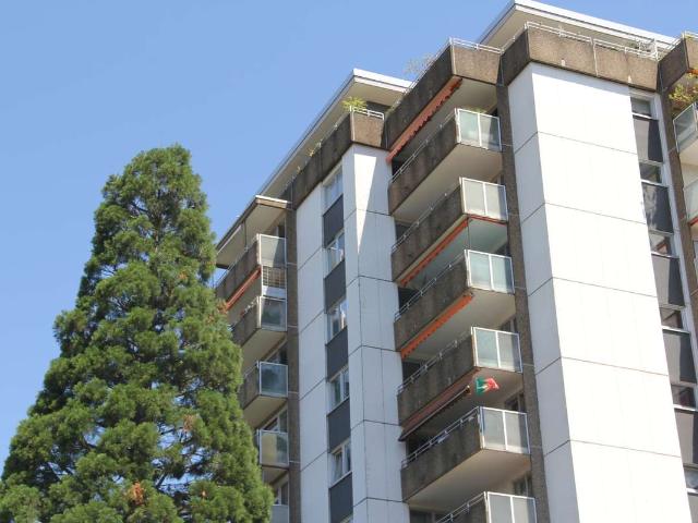 2 Zimmer Wohnung mit Südbalkon und 62,93 m² vermietet !