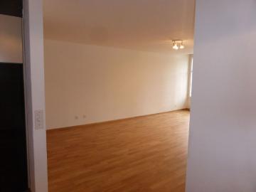 2 Zimmer Wohnung mitten in der Stadt befristet bis 31.03.2027