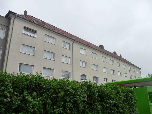 2 Zimmer Wohnung nahe Stadtmitte mit Badewanne, im 1. OG, für 2 Personen im Satz