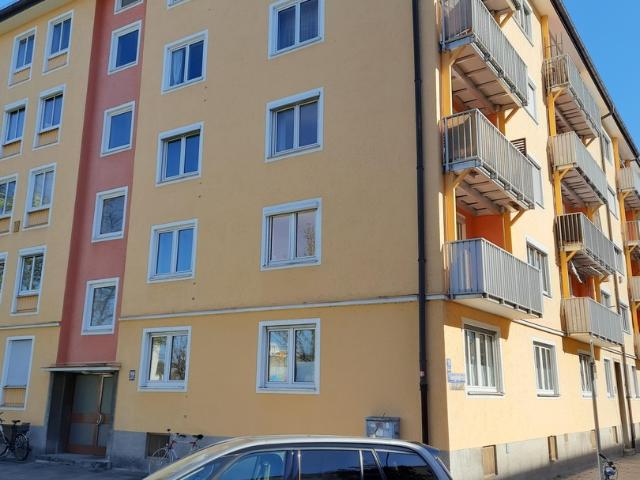 2 Zimmer Wohnung an der Ganghoferbrücke zentral und ruhig