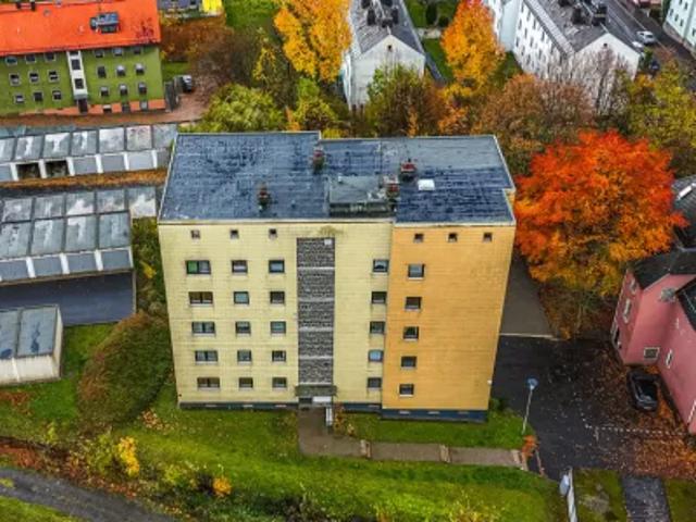 2 Zimmer Wohnung Balkon Erdgeschoss EBK vorhanden sofort verfügbar