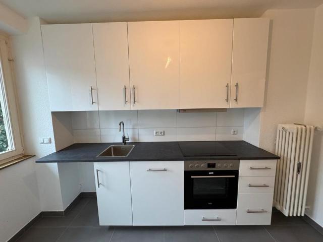 2 Zimmer Wohnung Berger Straße mit Balkon