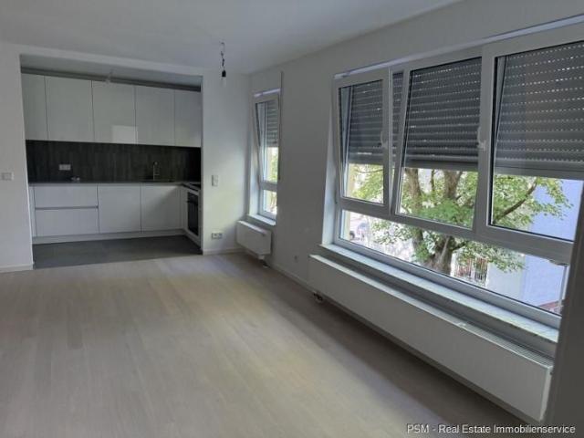 2 Zimmer Wohnung, Erstbezug nach Sanierung am Dornbusch