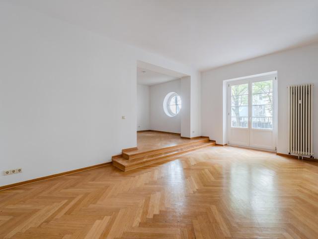 2 Zimmer Wohnung fußläufig zum KuDamm !provisionsfrei!