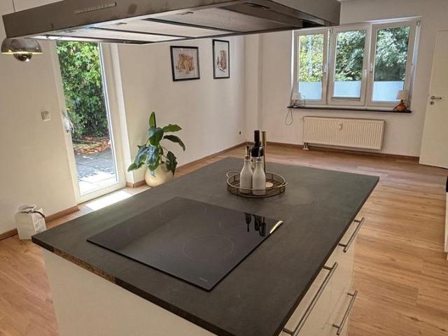 2 Zimmer Wohnung im Essener Süden mit Sonnenterasse
