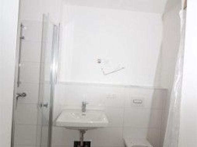 2 Zimmer Wohnung im frisch modernisierten Mehrfamilienhaus