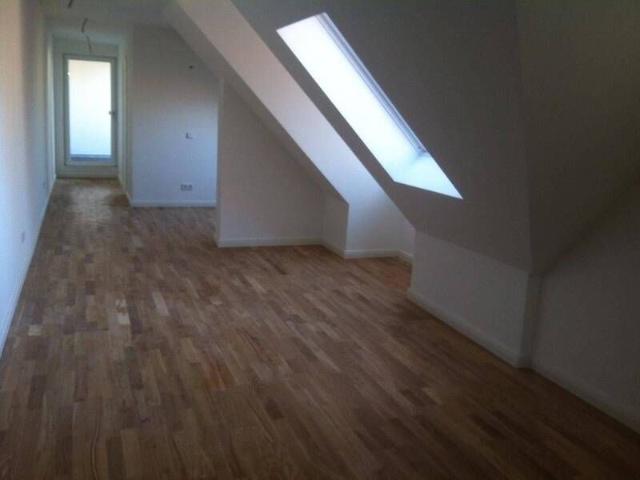 2 Zimmer Wohnung im Herzen Weißensee's !