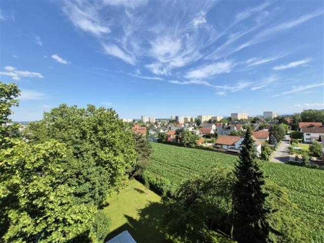 2 Zimmer Wohnung im letzten Liftstock mit traumhaftem Ausblick in Graz Wetzelsdorf