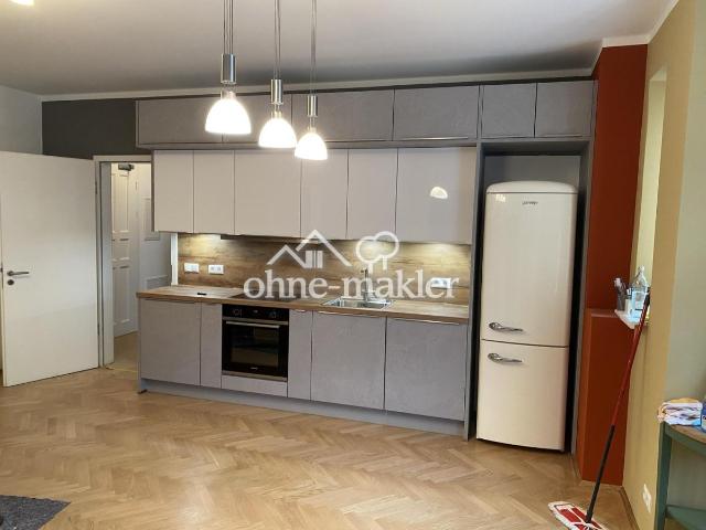 2 Zimmer Wohnung im sanierten Altbau in Neuhausen teilmöbliert