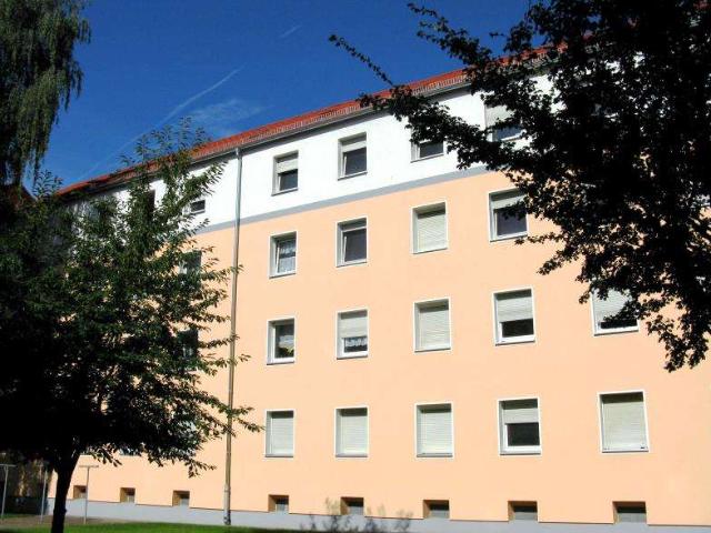 2 Zimmer Wohnung im 2. OG ohne Balkon kein Aufzug