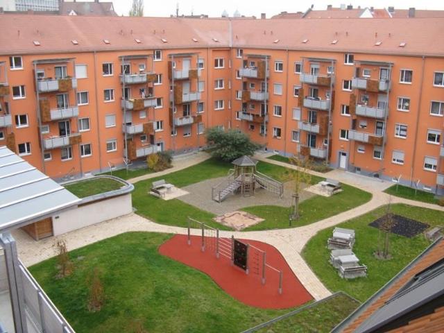 2 Zimmer Wohnung im 3. OG mit Balkon kein Aufzug