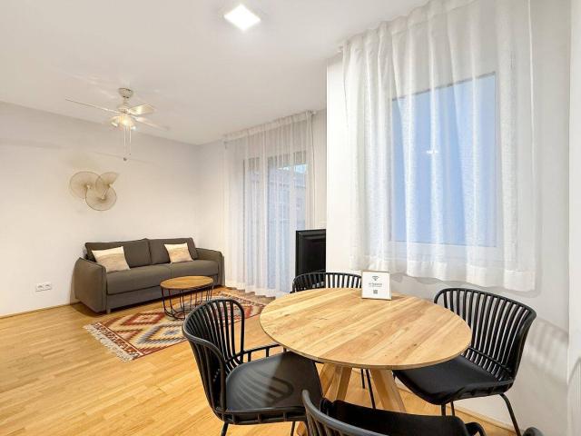 Vermietete 2 Zimmer Wohnung im 6. Liftgeschoss mit zwei Balkonen | 1100 Wien