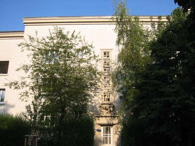 2 Zimmer Wohnung in Mülheim Stadtmitte