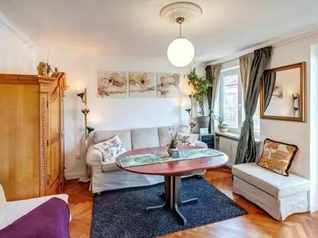 2 Zimmer Wohnung in Munich