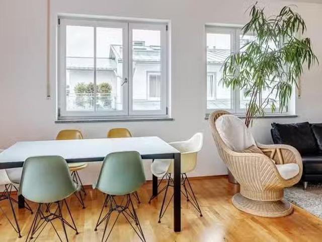 2 Zimmer Wohnung in Munich