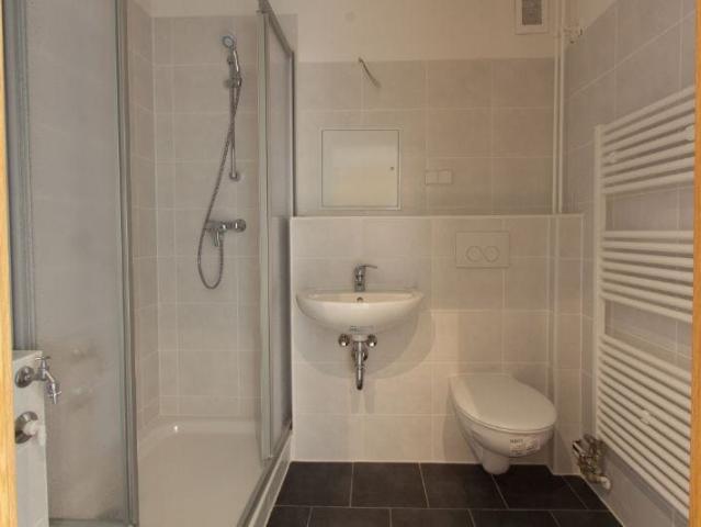 2 Zimmer Wohnung in Magdeburg Neustädter See