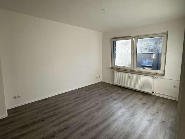 2 Zimmer Wohnung in Altenessen