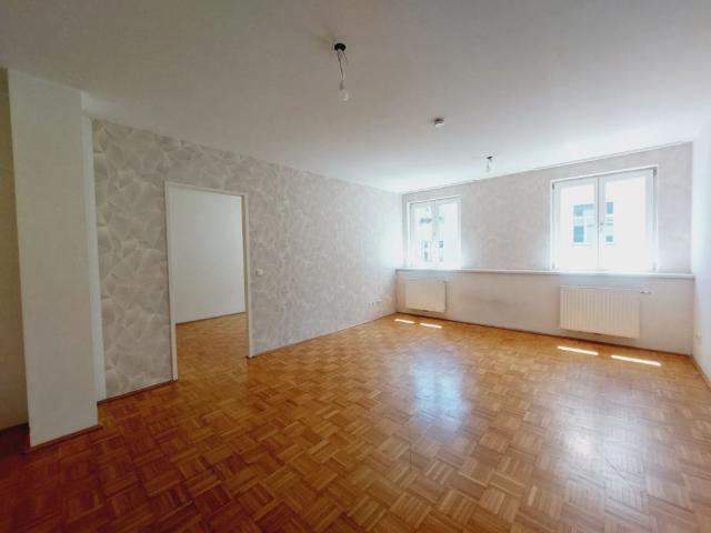 2 Zimmer Wohnung in begehrter Lage nahe Weinbergen und Türkenschanzpark
