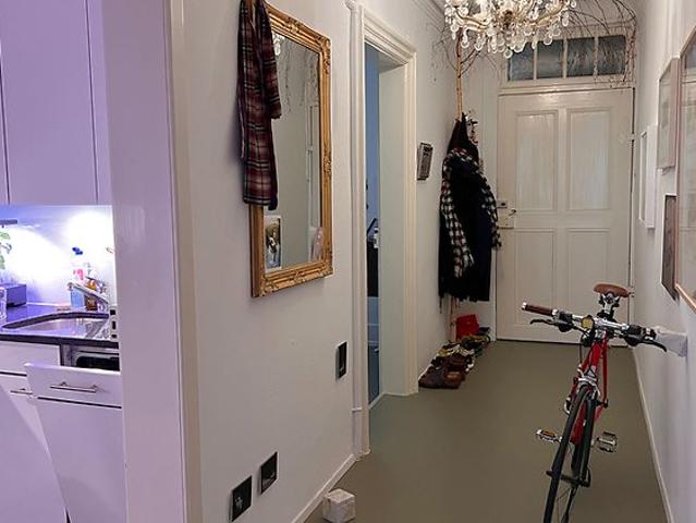 2 Zimmer Wohnung in Bern Altstadt, möbliert, auf Zeit