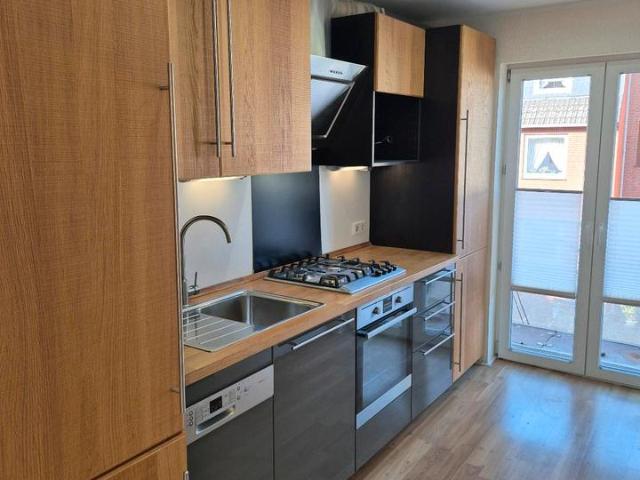 2 Zimmer Wohnung in Bremen Walle mit EBK & Balkon