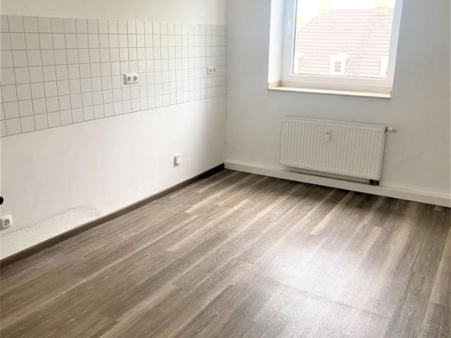 2 Zimmer Wohnung in Düren Ost, Pestalozzistraße 2