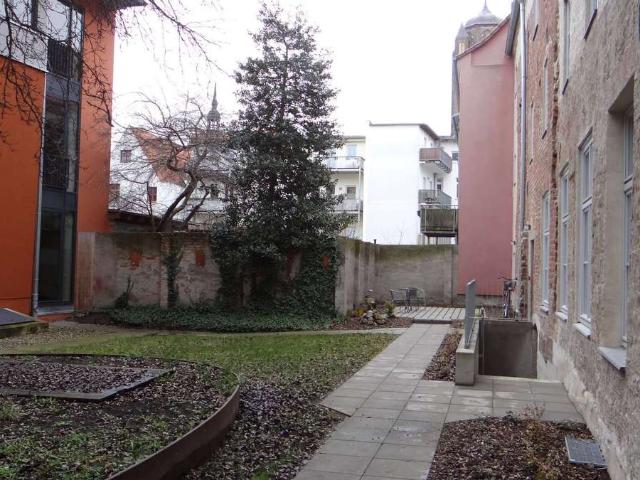 2 Zimmer Wohnung in der Altstadt – Ideal für Stadtliebhaber