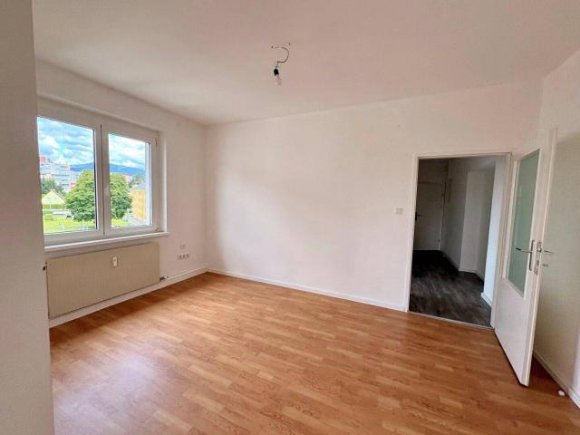 2 Zimmer Wohnung in der Otto Krischke Gasse 25 zu vermieten!