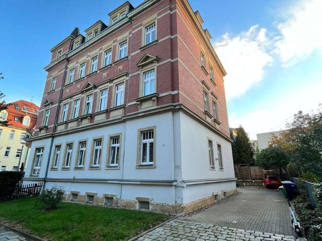 2 Zimmer Wohnung in Dresden Cotta – Tageslichtbad, große Küche & Gartenmitbenutzung
