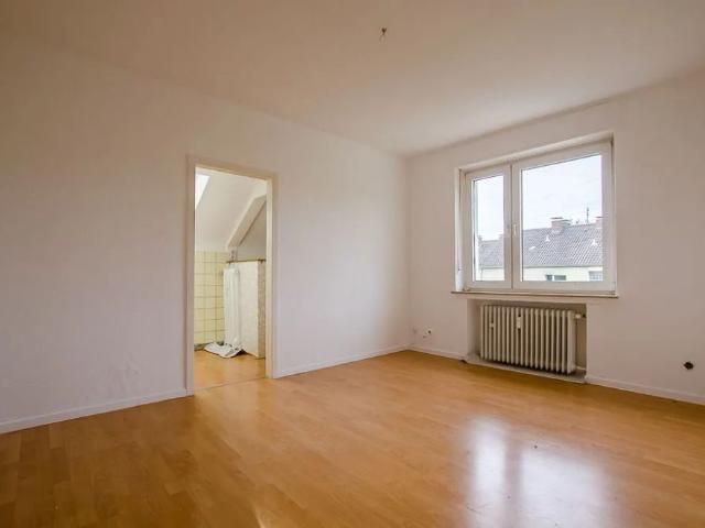 2 Zimmer Wohnung in einer Jugendstilvilla